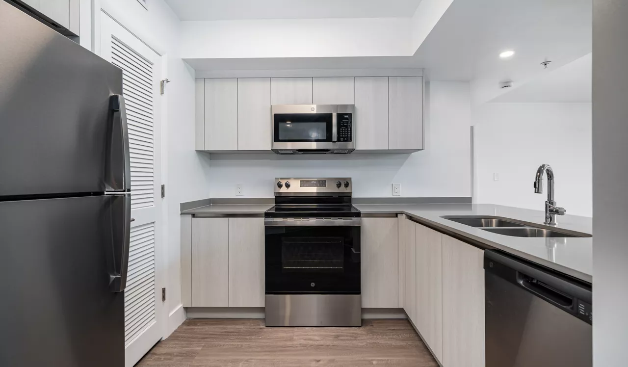 Flamingo Point - Miami FL - Kitchen