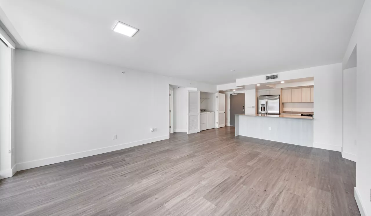 Flamingo Point - Miami, FL - Living Room
