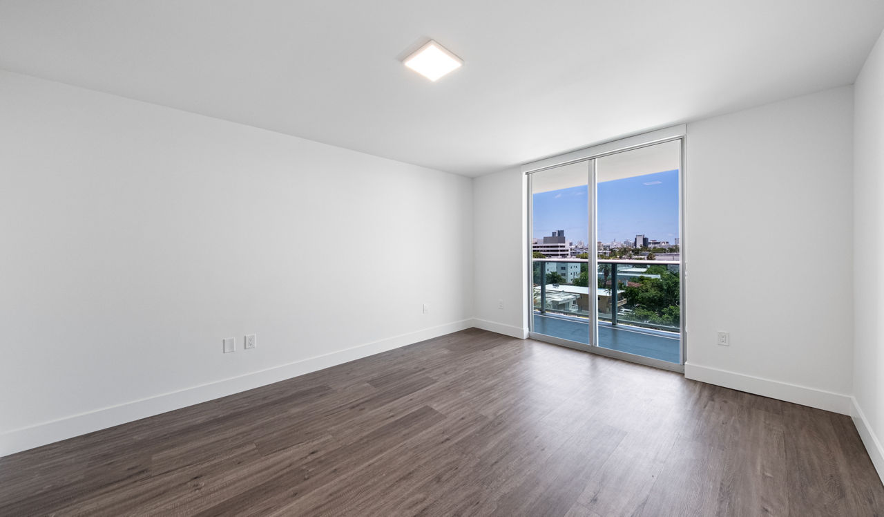 Flamingo Point - Miami FL - Bedroom