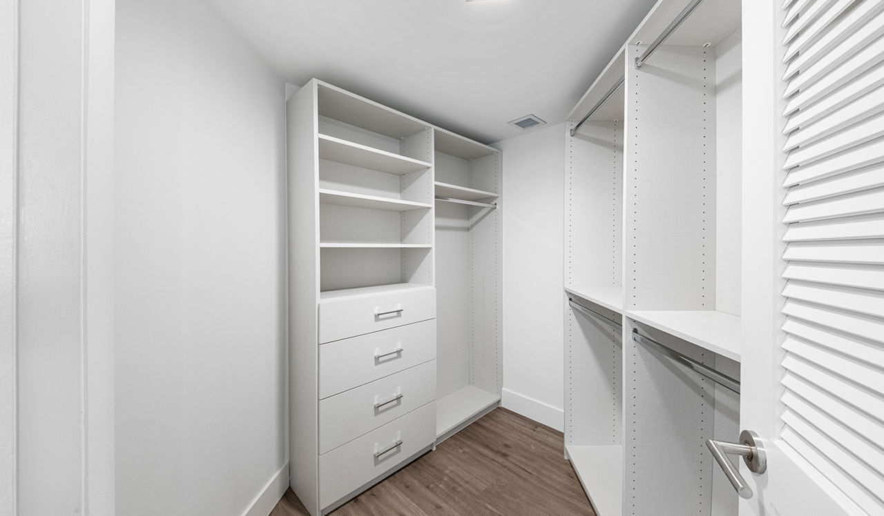 Flamingo Point - Miami FL - Living Room