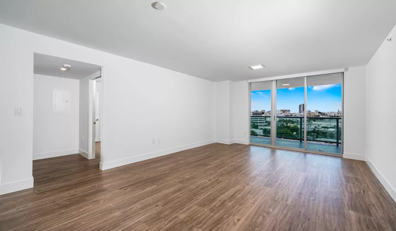 Flamingo Point - Miami, FL - Living Room