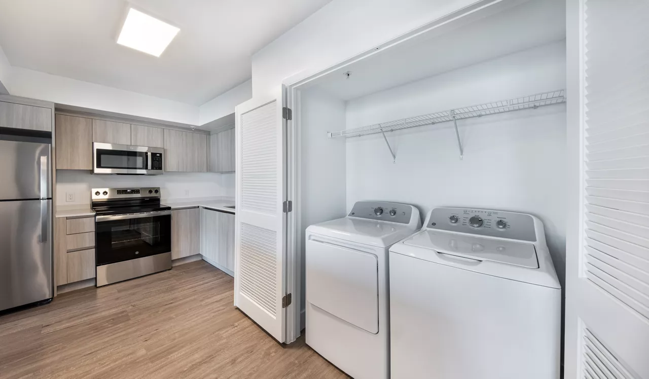 Flamingo Point - Miami, FL - laundry
