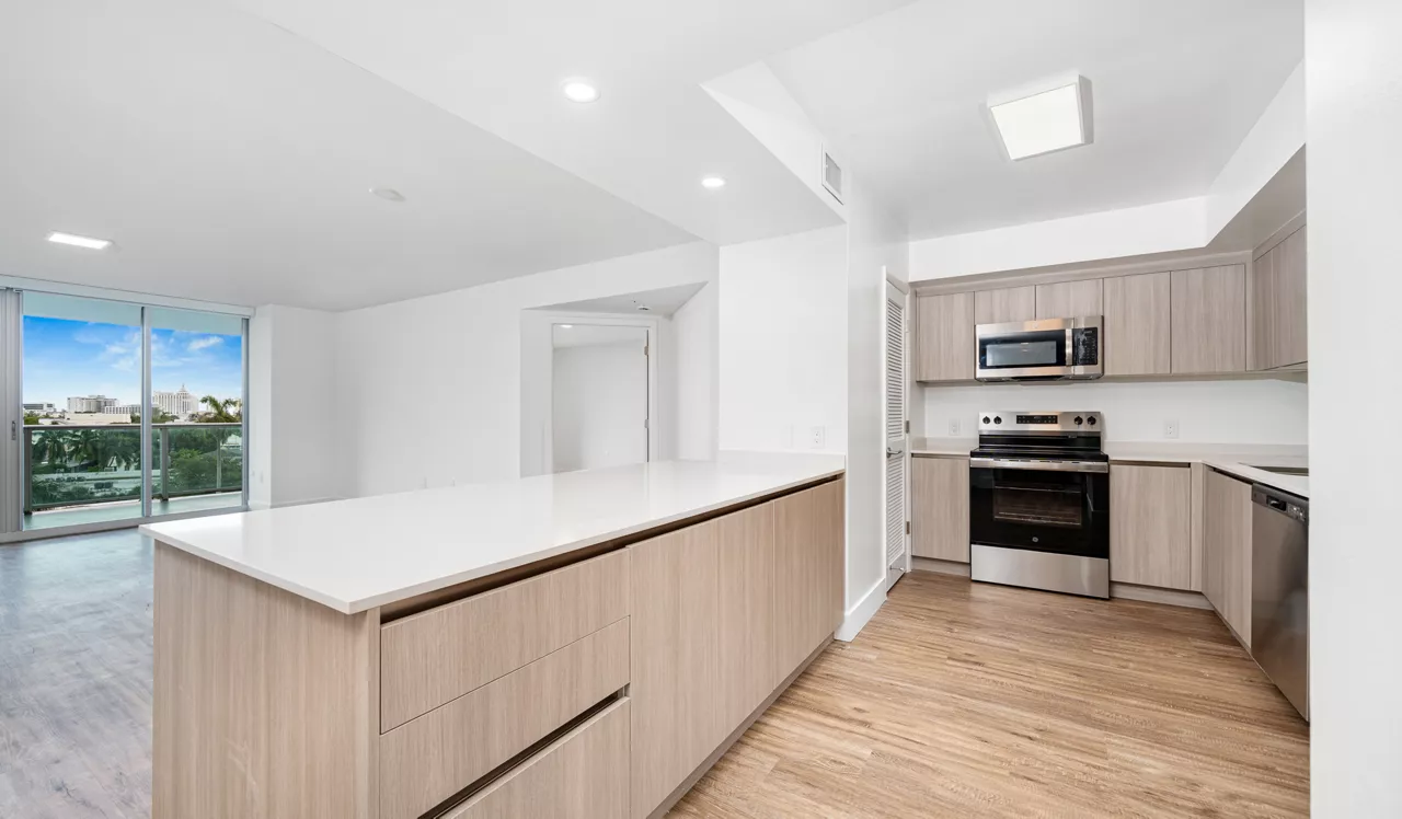 Flamingo Point - Miami FL - Kitchen