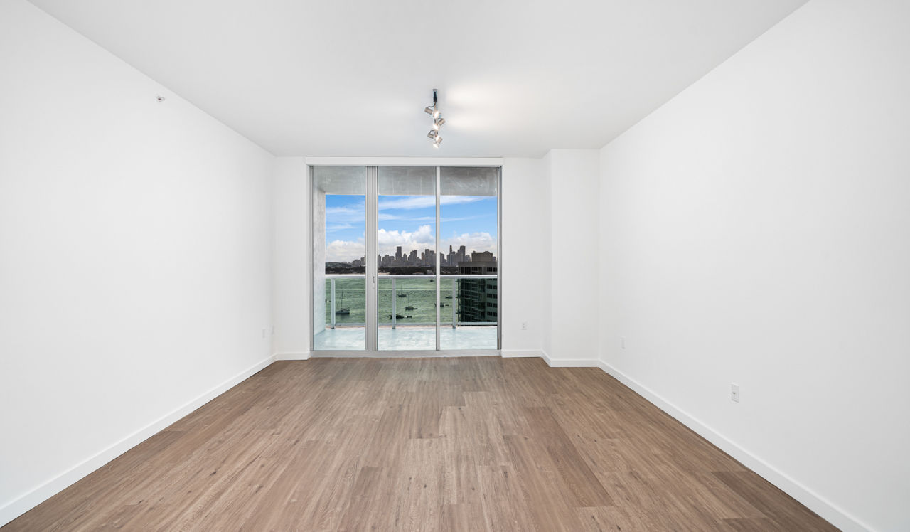 Flamingo South Beach - Miami, FL - Living Room