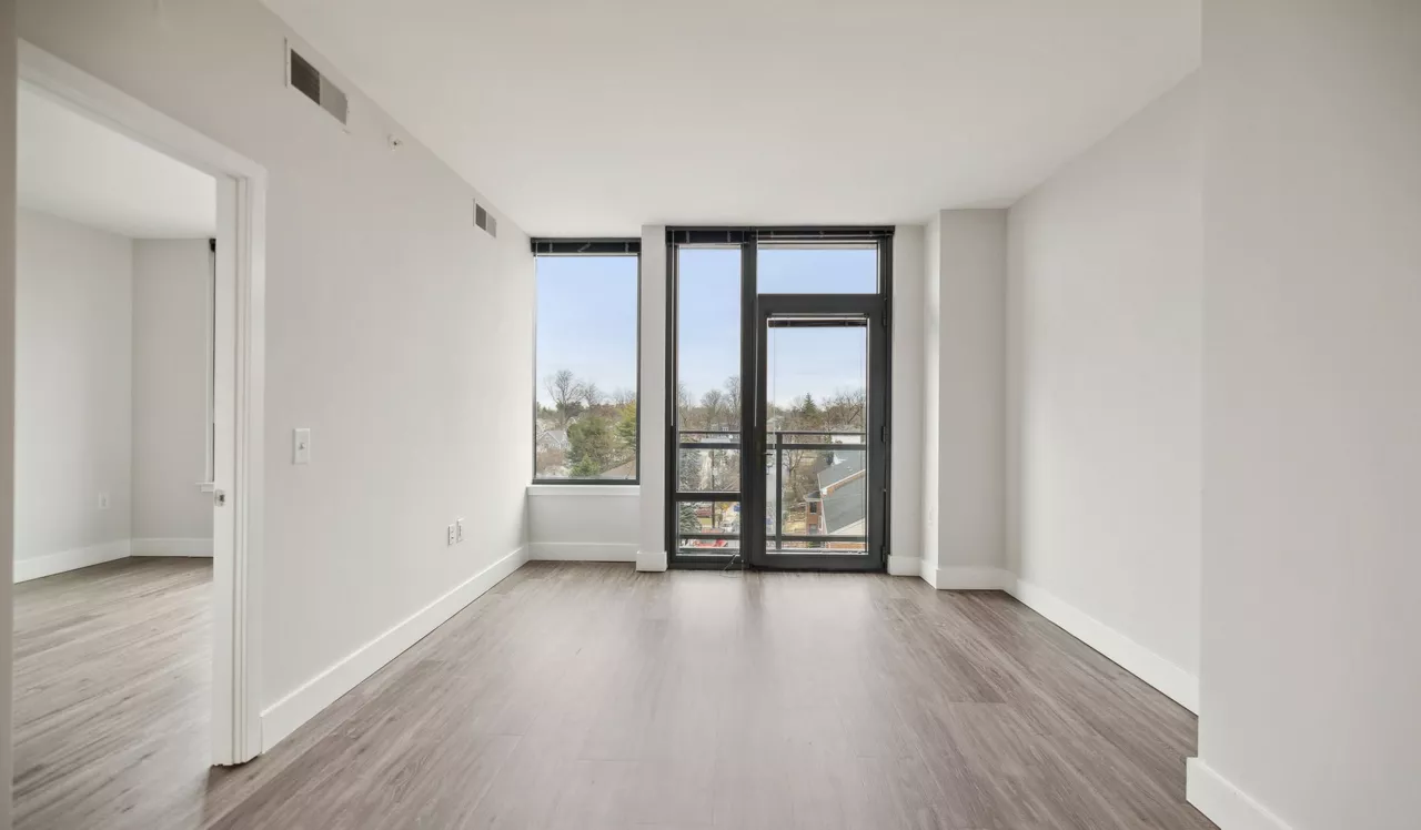 Flats 8300 - Bethesda, MD - Living Room