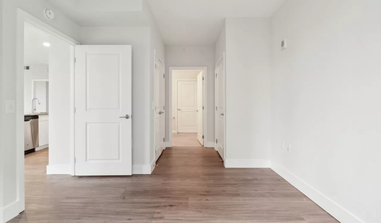 Flats 8300 - Bethesda, MD - bedroom