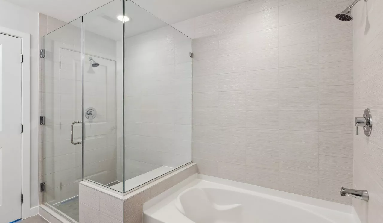 Flats 8300 - Bethesda, MD - bathroom