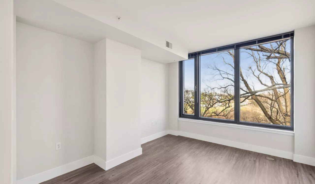 Flats 8300 - Bethesda, MD - bedroom