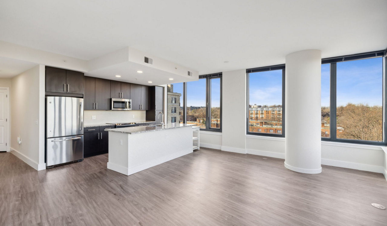 Flats 8300 - Bethesda, MD - living room