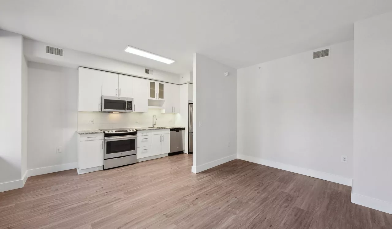Flats 8300 - Bethesda, MD - living space