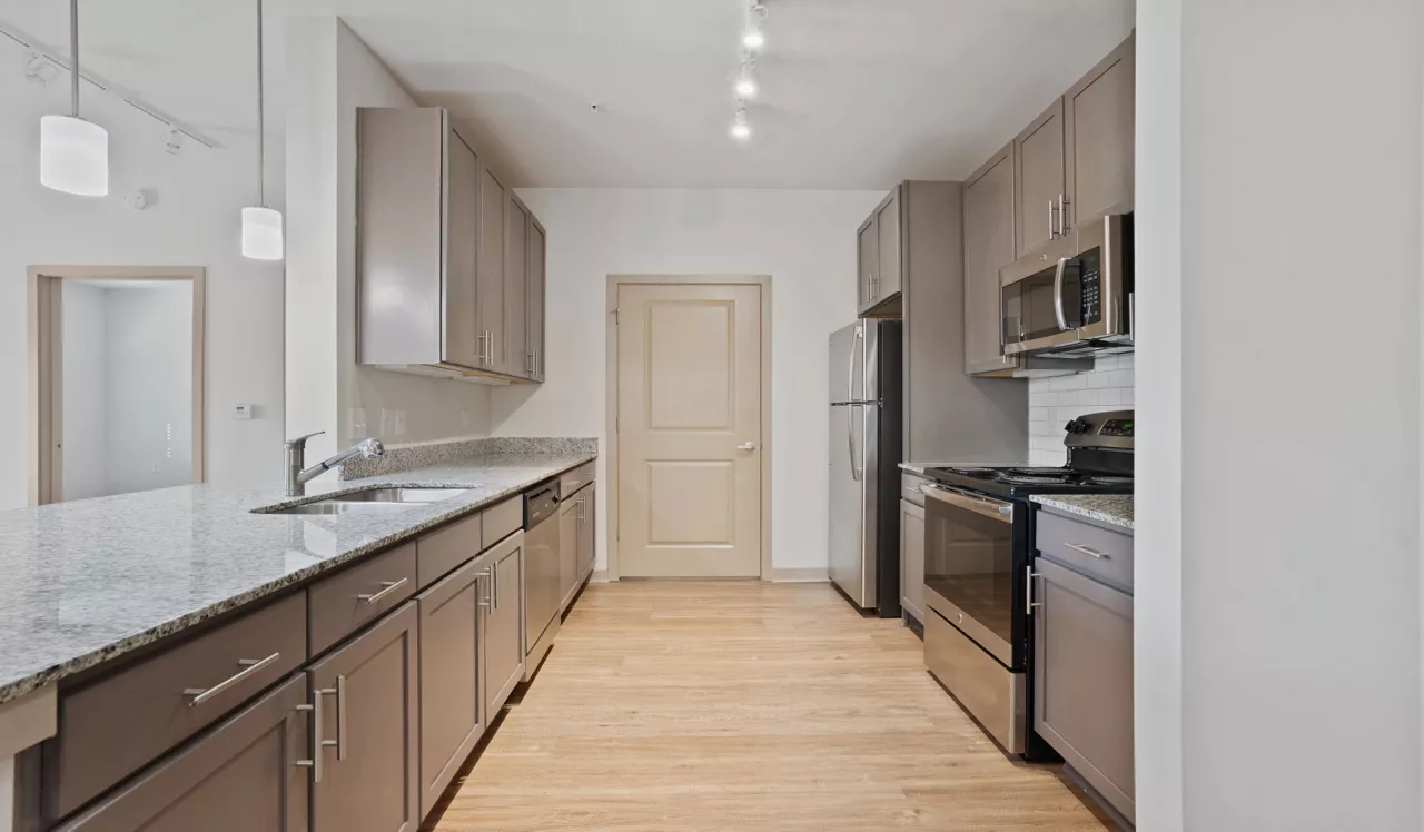 Green Park - Tucker, GA - Kitchen
