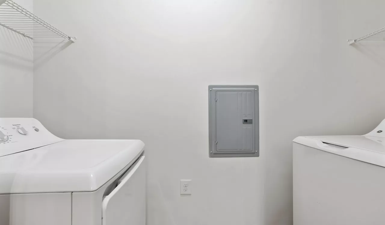 Green Park - Tucker, GA - Laundry