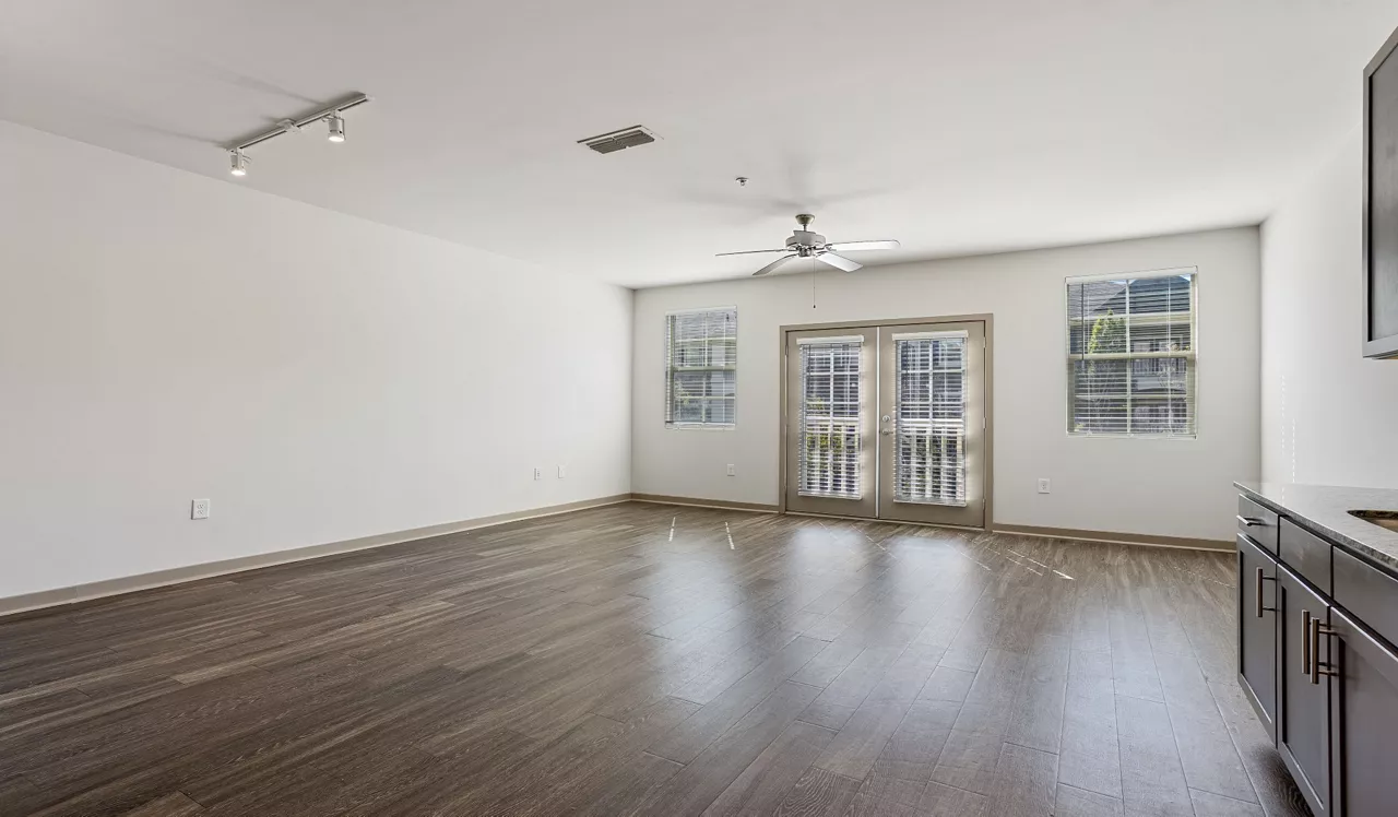 Green Park - Tucker, GA - Living Space