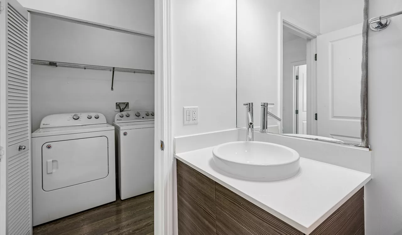 Horizon at Wiregrass Ranch - Wesley Chapel, FL - Bathroom