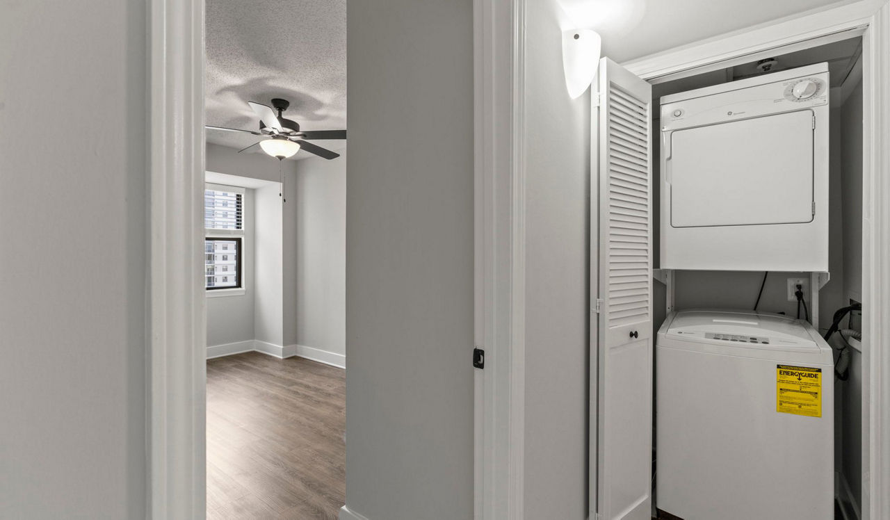 Huntington Gateway - Alexandria, VA - Laundry