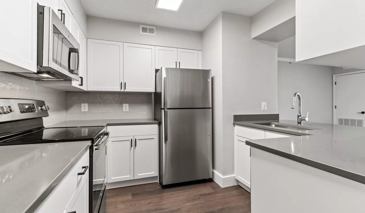 Huntington Gateway - Alexandria, VA - Kitchen