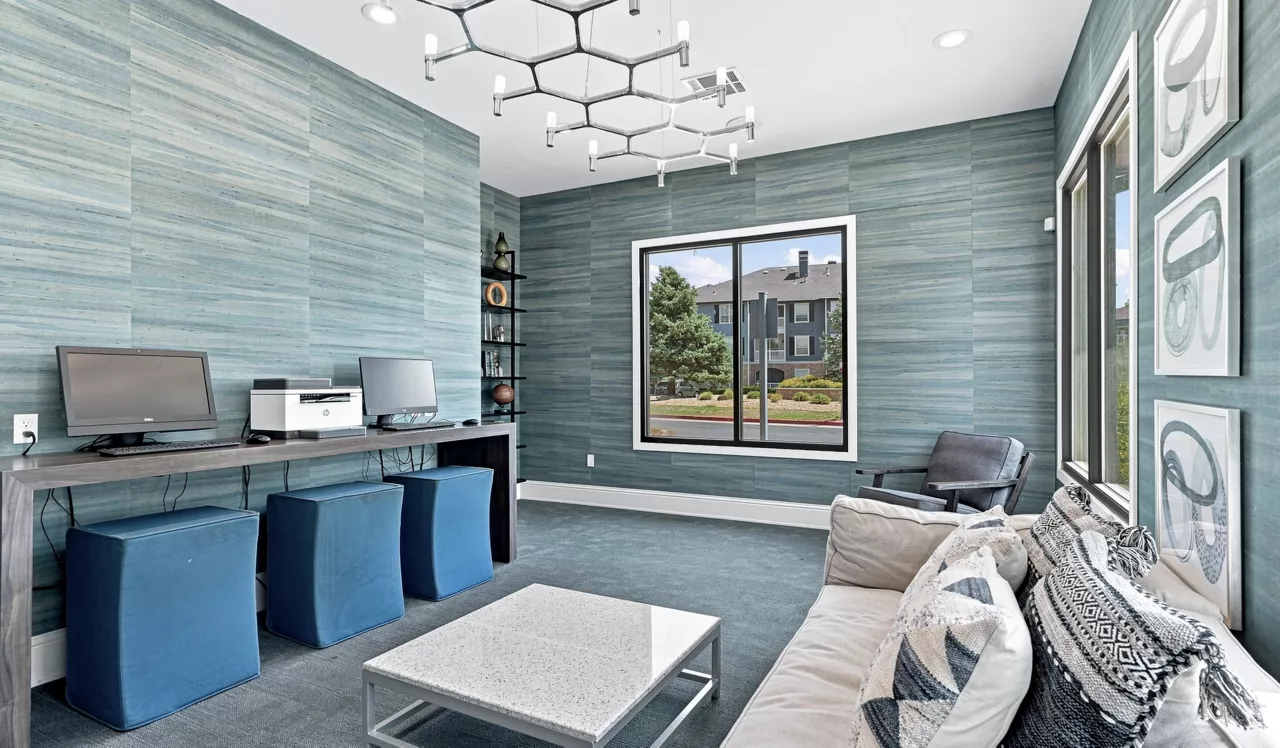Lakeview at Gateway Park - Business Center