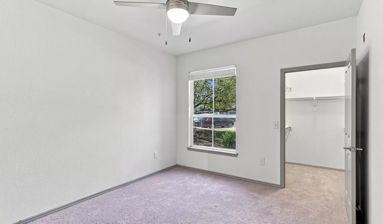 Lakeview at Gateway Park - Denver, CO - Bedroom