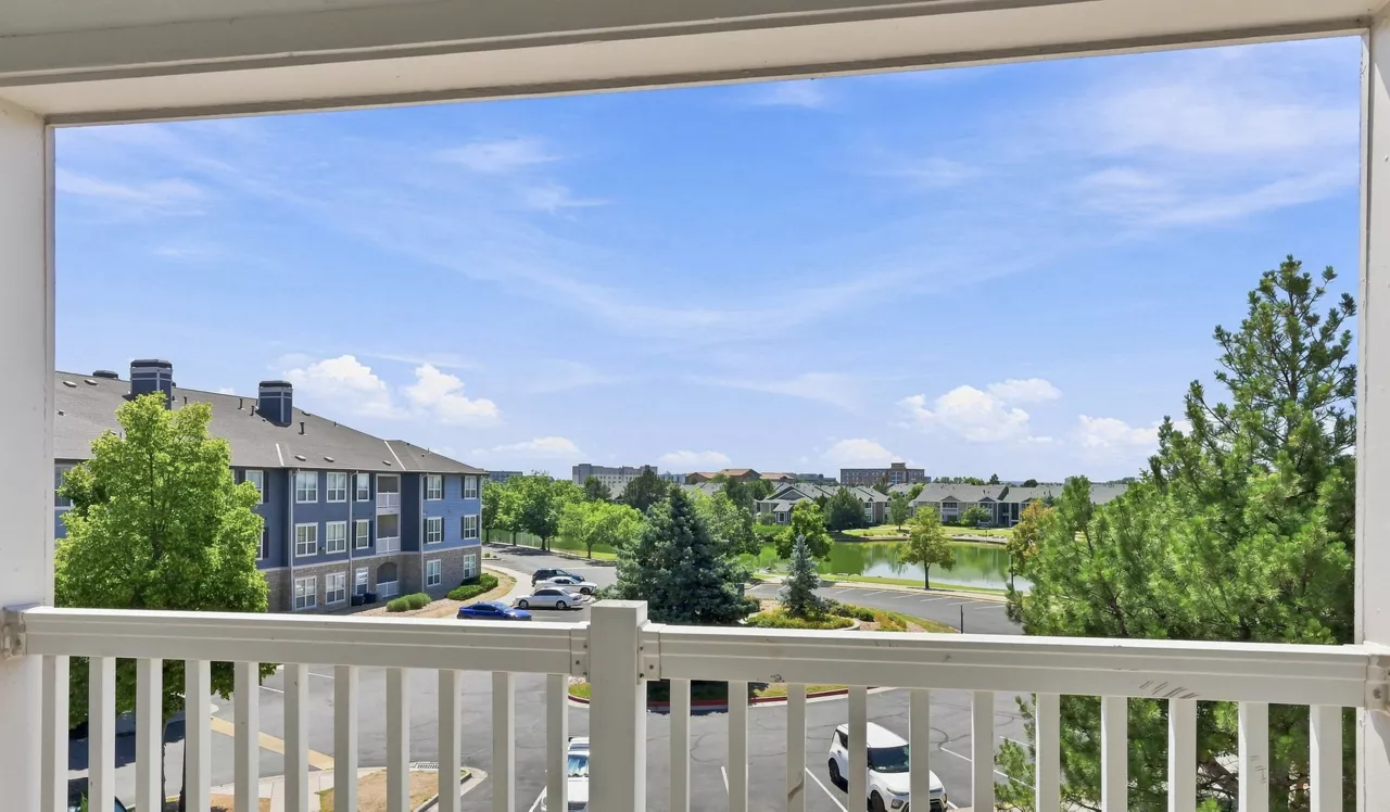 Lakeview at Gateway Park - Denver, CO - Balcony