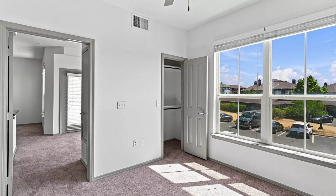 Lakeview at Gateway Park - Denver, CO - Bedroom