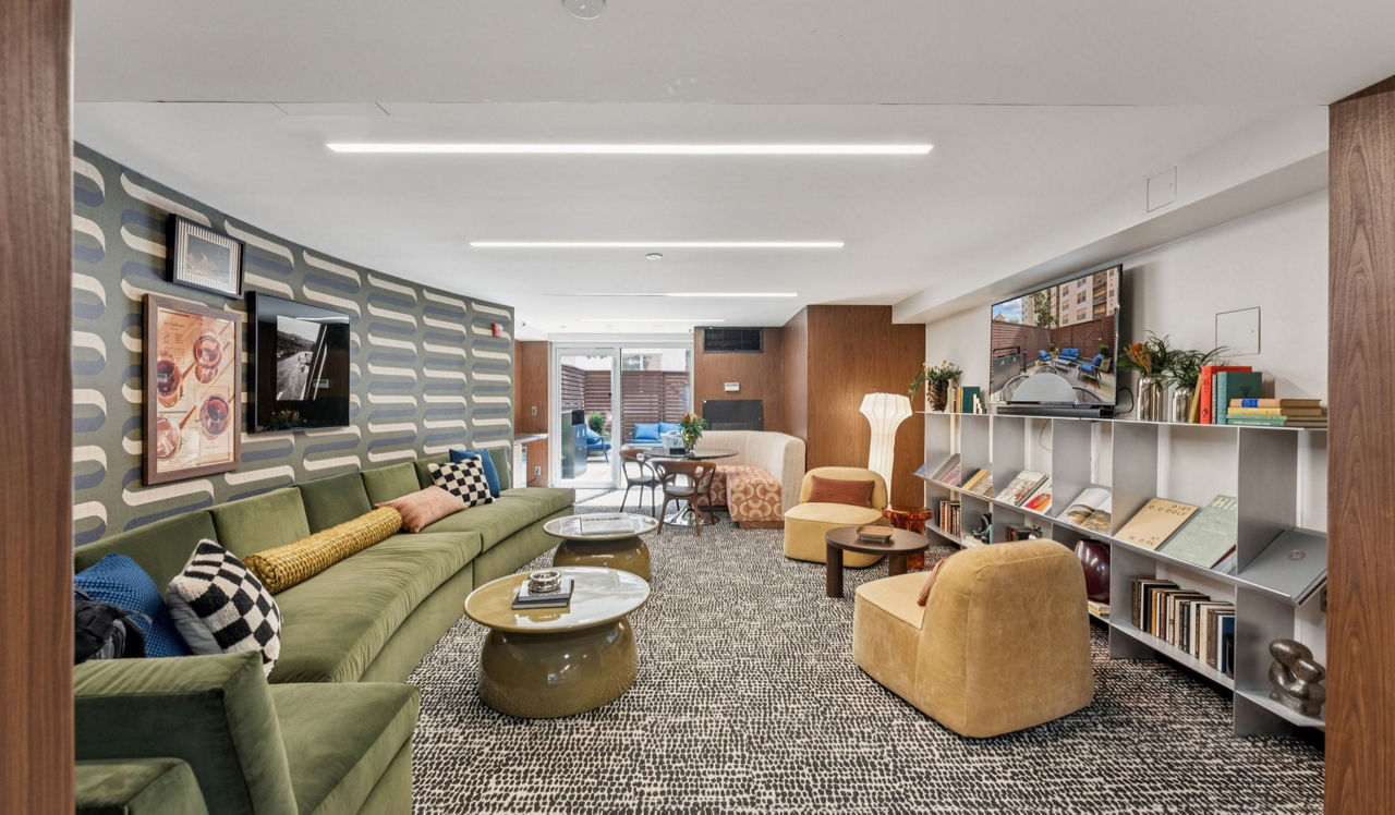 Latrobe - Washington, D.C. - lounge