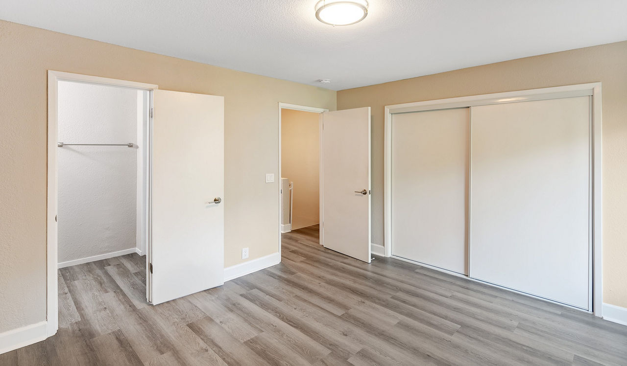 Laurel Crossing - San Mateo, CA - Bedroom