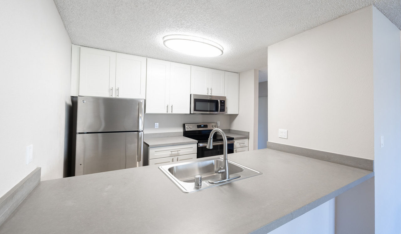 Laurel Crossing  - San Mateo, CA - Kitchen