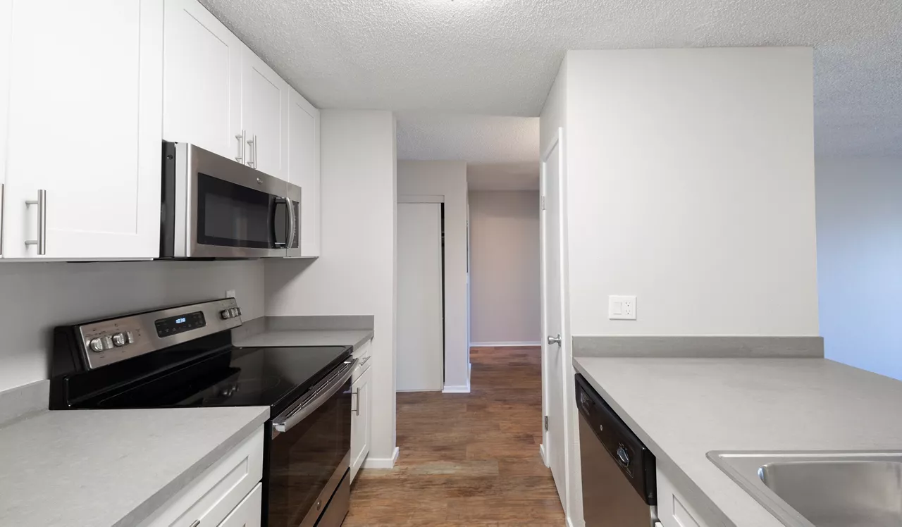 Laurel Crossing  - San Mateo, CA - Kitchen