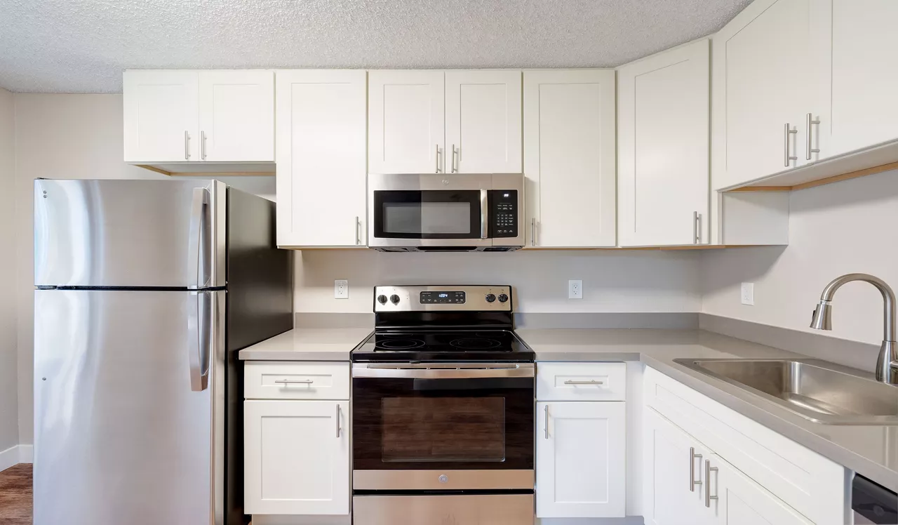 Laurel Crossing - San Mateo, CA - Kitchen