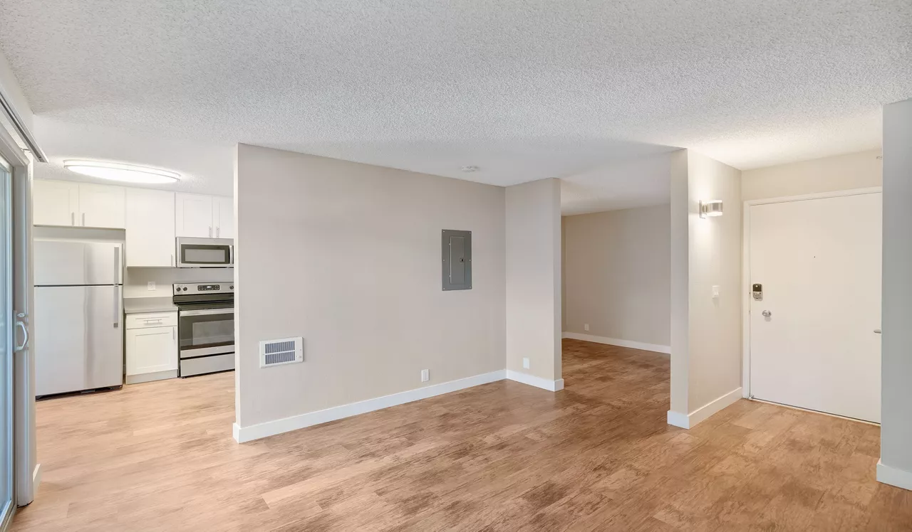 Laurel Crossing - San Mateo, CA - Living Room