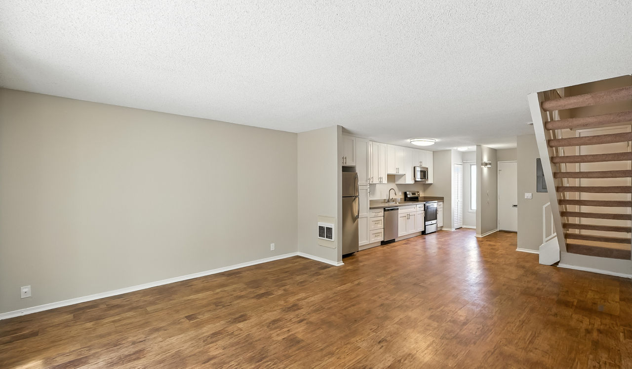 Laurel Crossing - San Mateo, CA - Living Room