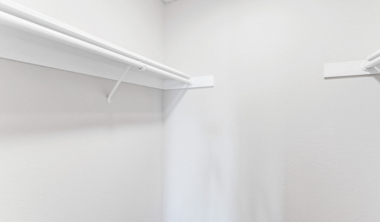 Laurel Crossing  - San Mateo, CA - Closet