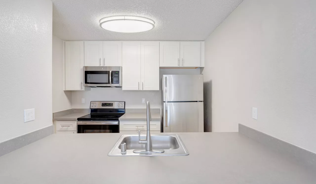 Laurel Crossing  - San Mateo, CA - Kitchen