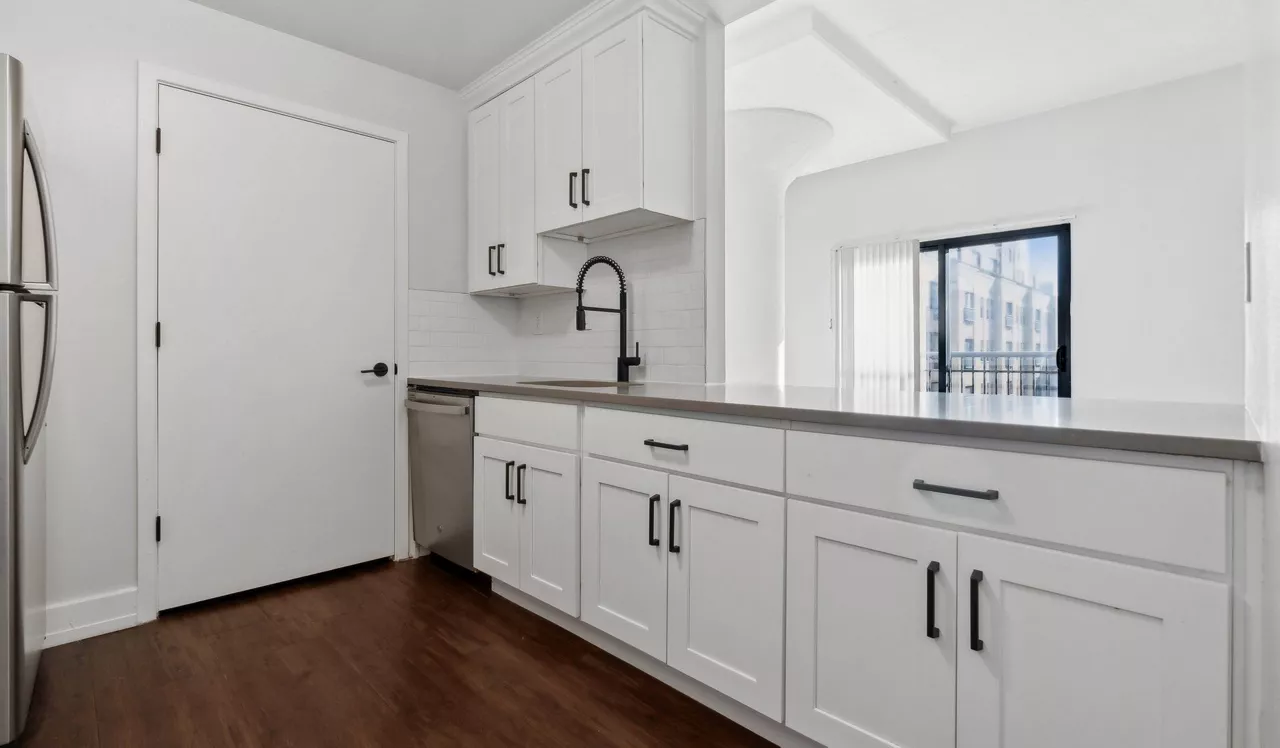 The Left Bank - Philadelphia, PA - Kitchen