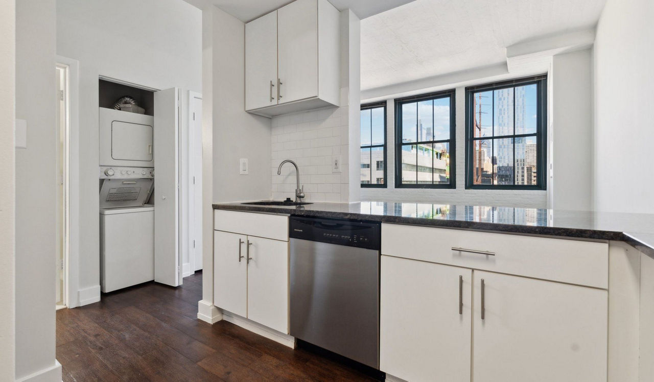 Left Bank - Philly PA - Kitchen