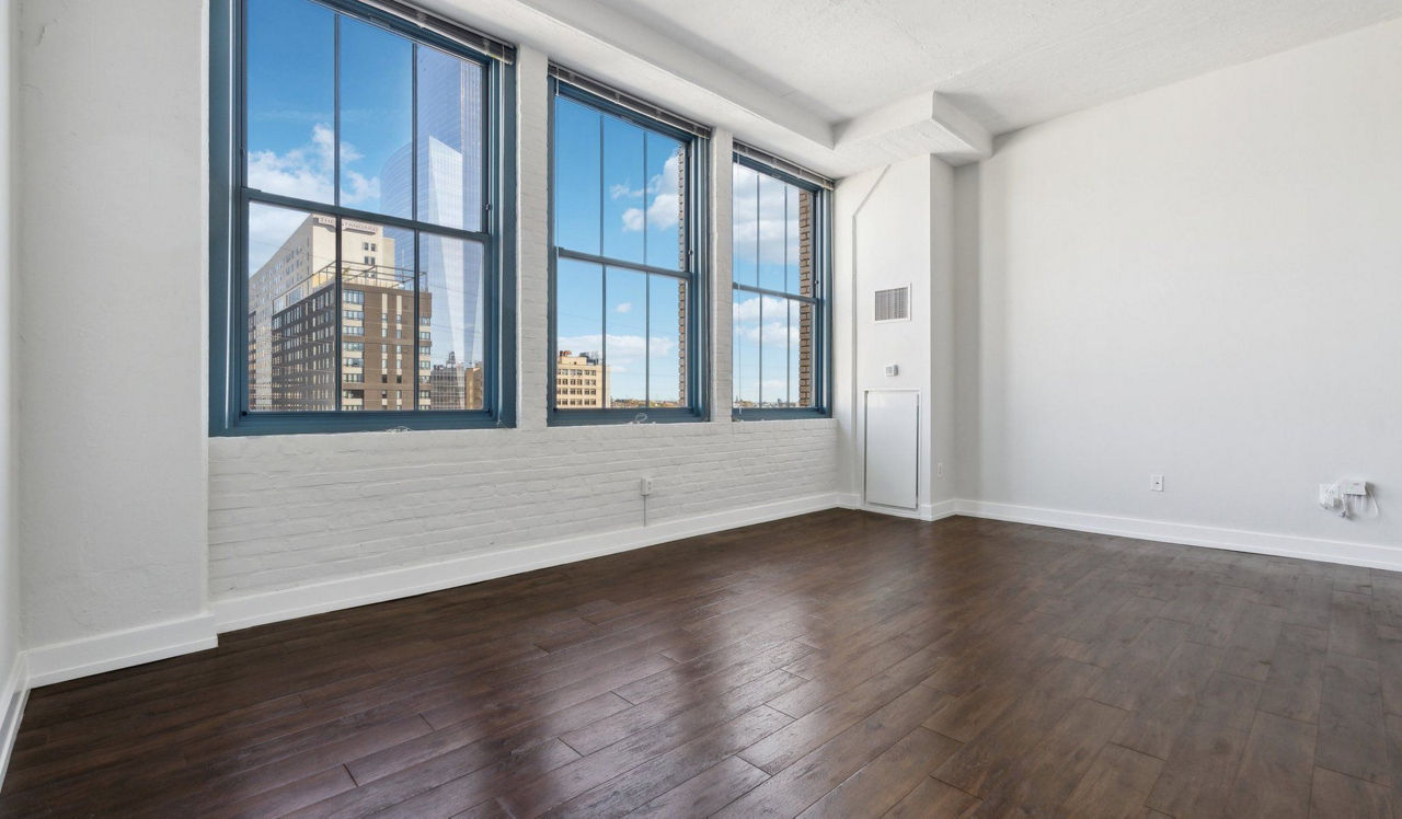 Left Bank - Philly PA - living room