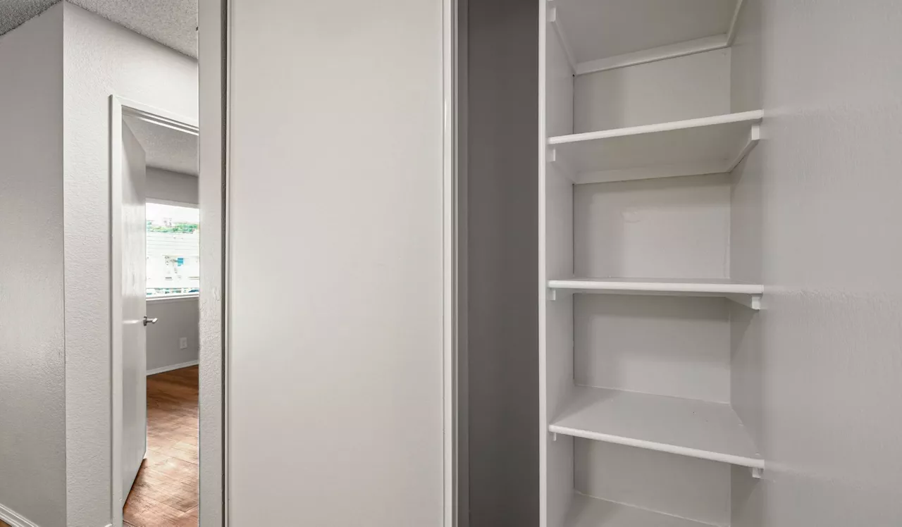 Mariners Cove Apartments - San Diego, CA - closet