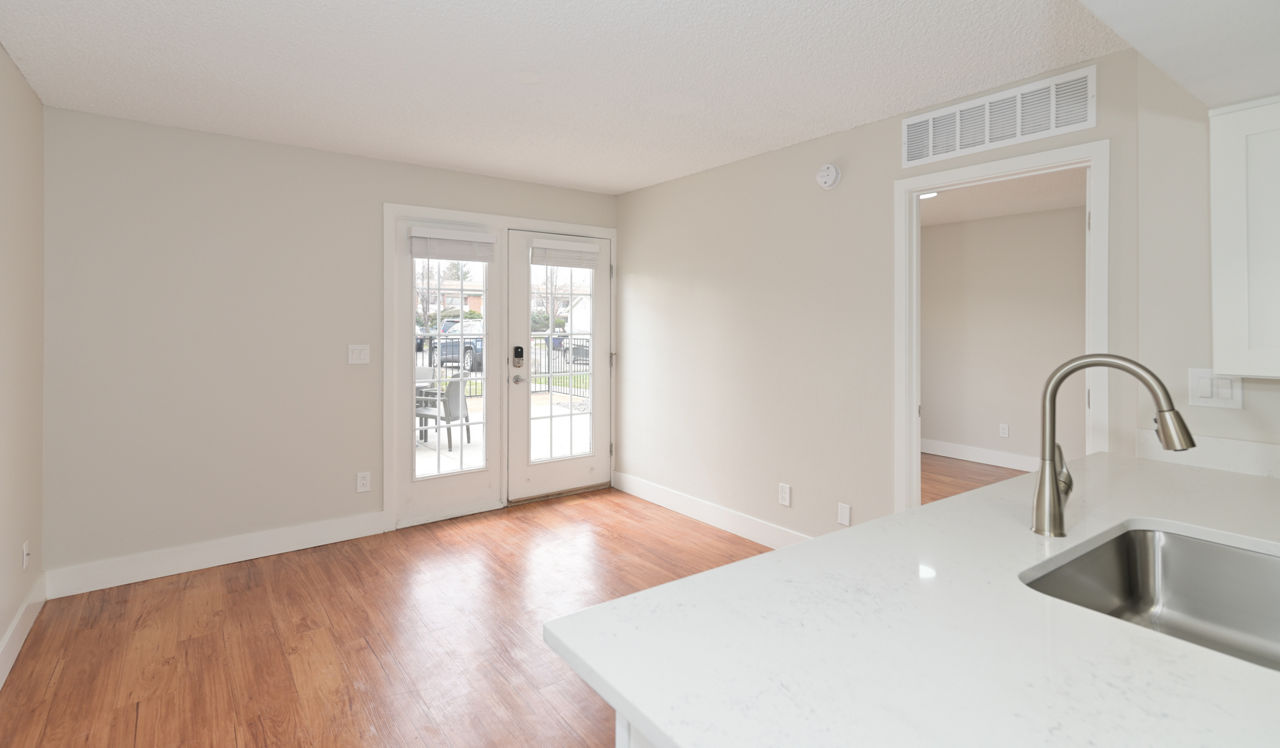 Meadow Creek - Boulder, CO - Living Room