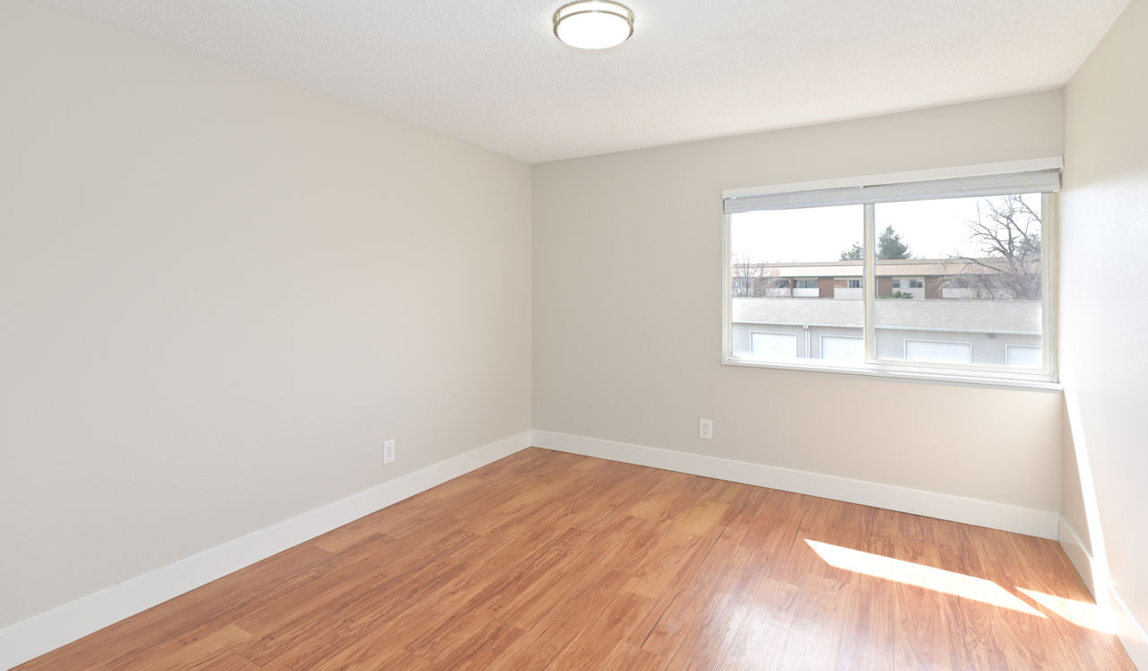 Meadow Creek - Boulder, CO - Bedroom
