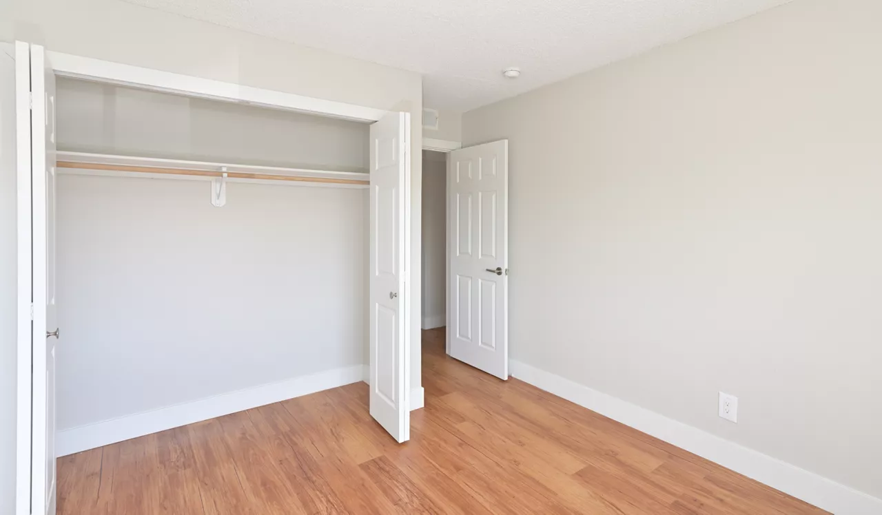 Meadow Creek - Boulder, CO - Bedroom