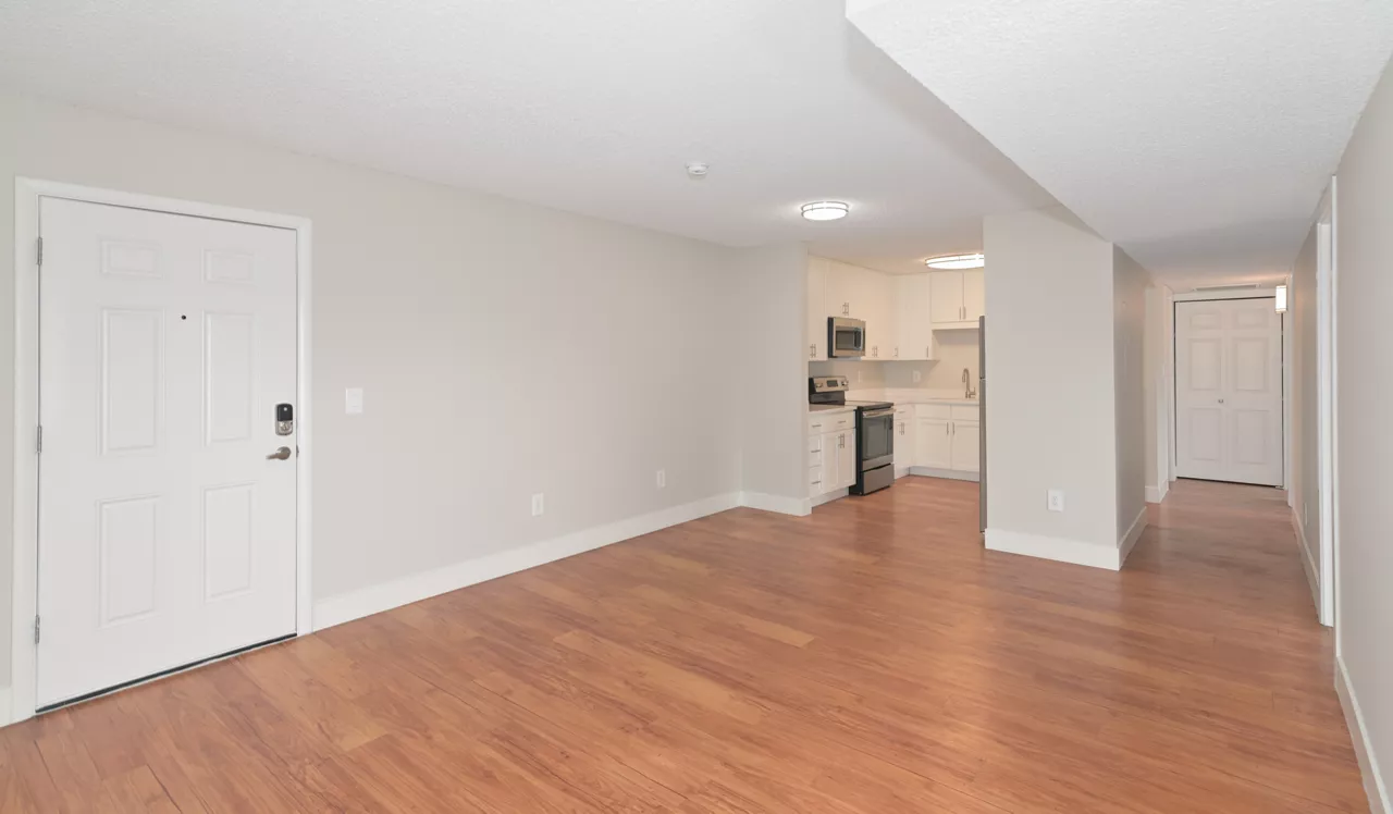 Meadow Creek - Boulder, CO - Living Room