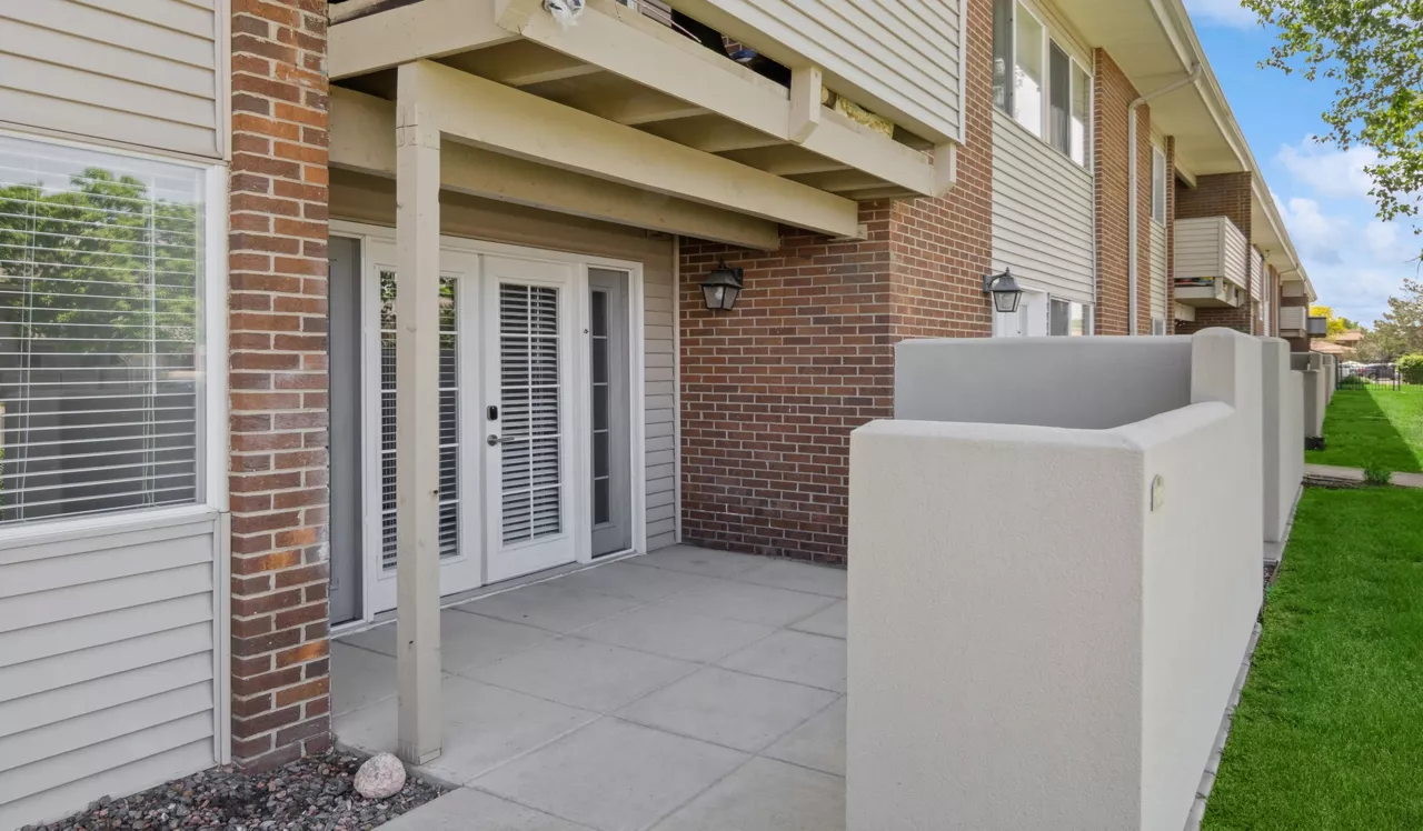 Meadow Creek Apartments - Boulder, CO - Balcony