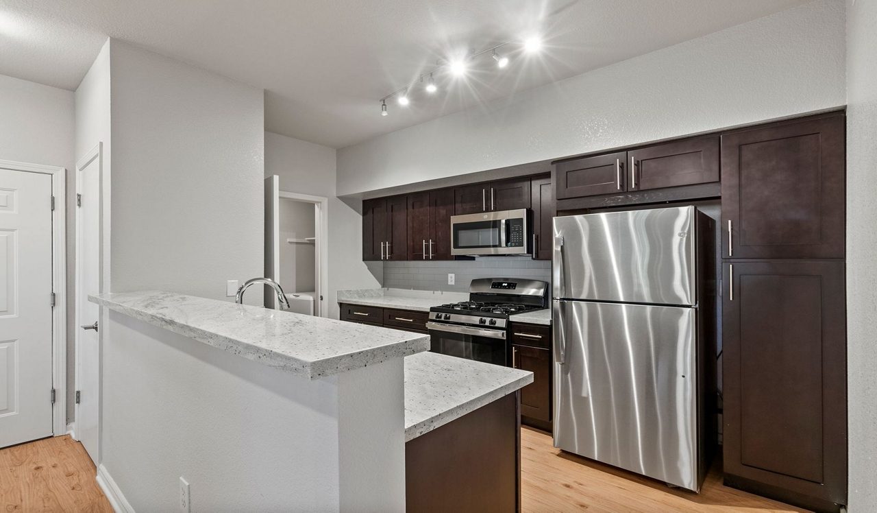 Monterey Grove - San Jose, CA - Kitchen