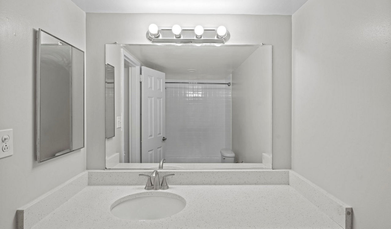 North Park - Chevy Chase, MD - Bathroom