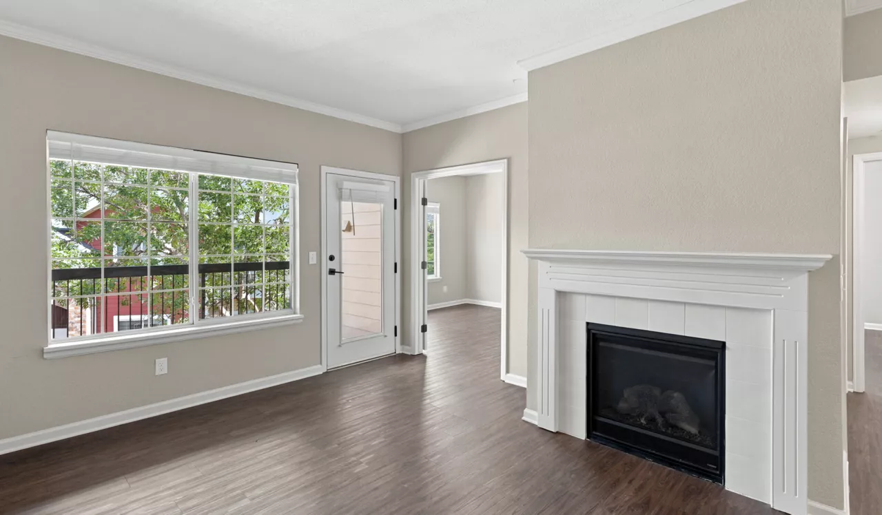 Oak Trail at Cherry Creek - Denver, CO - Living Room