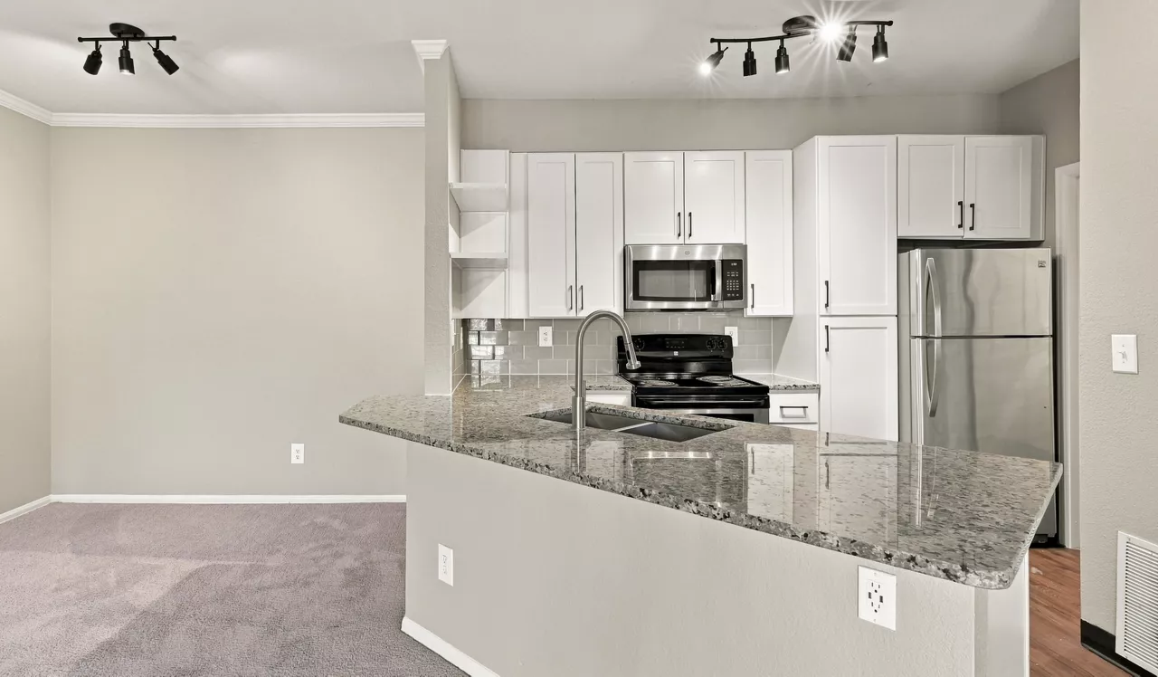 Oak Trail at Cherry Creek - Denver, CO - Dining Room