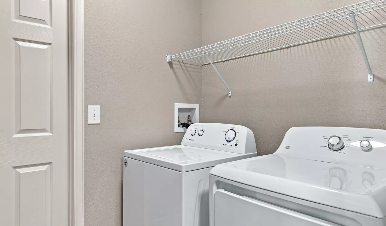Oak Trail at Cherry Creek - Denver, CO - In-unit Washer and Dryer