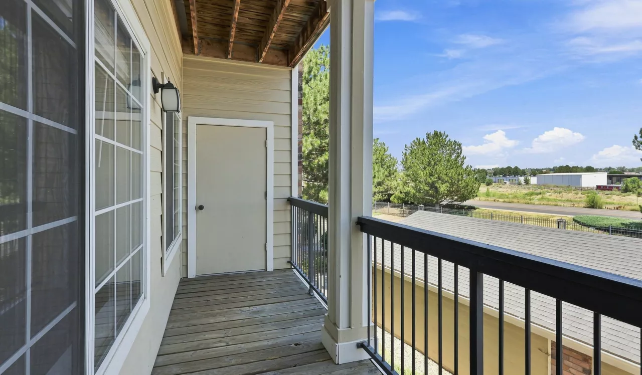Oak Trail at Cherry Creek - Denver, CO - Balcony