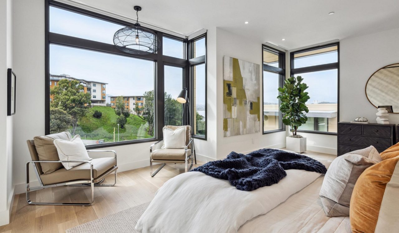 1920_OakshoreDrive_Plan1BUnit12_Bedroom03 - 1