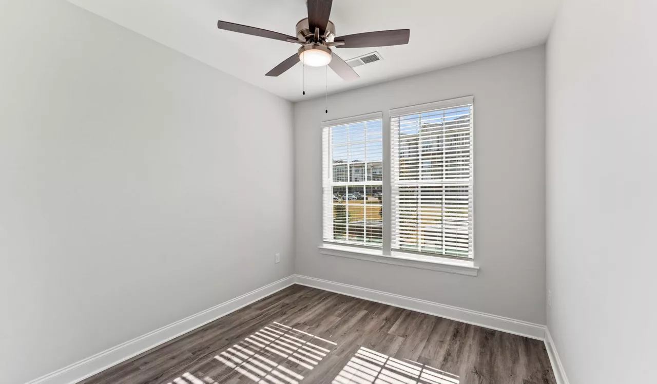 Sunnybrook Residences - Raleigh, NC - Bedroom